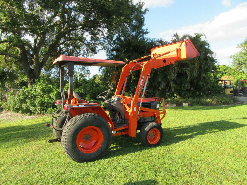 Kubota L3010 GST Diesel