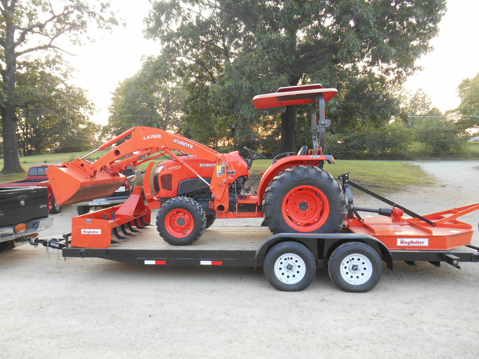 Kubota L4701 Loader Specs