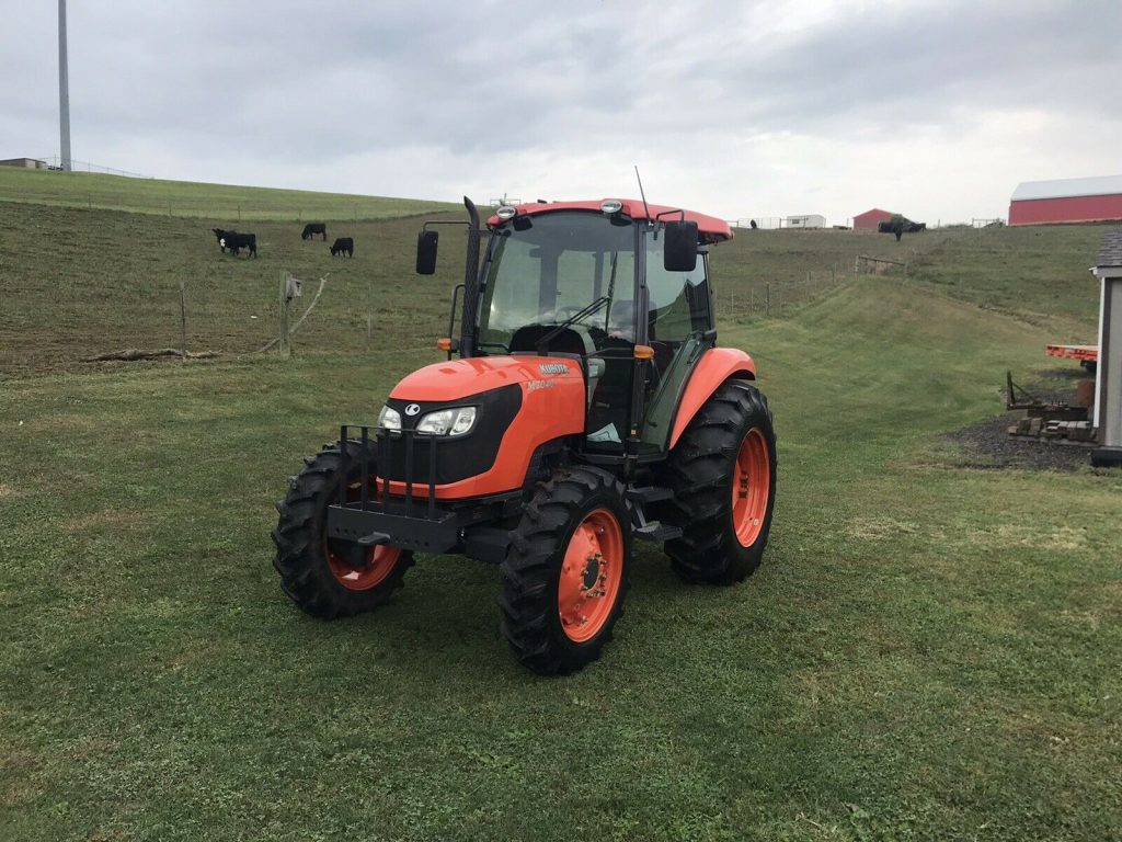 kubota m7040 tractor